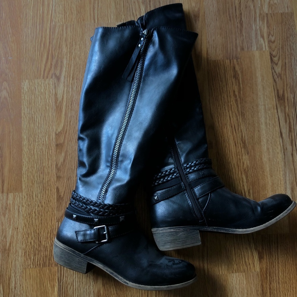 Black Riding Boots